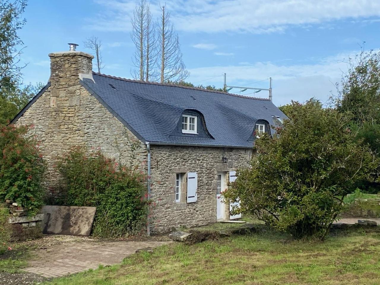 Moulin De Kerstrat Villa Brennilis Exterior foto
